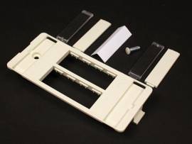 LEGRAND-WIREMOLD NM FOUR TRACJACK FACEPLATE 5500 FW (PKG OF 10)