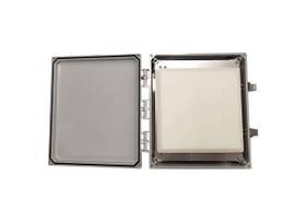 TESSCO 14X12X6 CL W/DART ANT