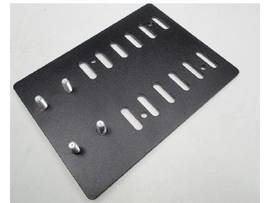 BRACKET MARRIES THE DOCK TO THE UMM
