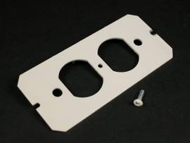 LEGRAND-WIREMOLD 1 1/2-GANG DUPLEX PLATE