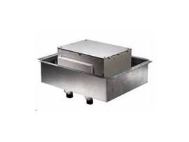 LEGRAND-WIREMOLD 8-GANG FLOOR BOX STEEL FC