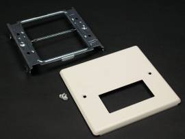 LEGRAND-WIREMOLD 2-GANG RECTANGLE OPENING-