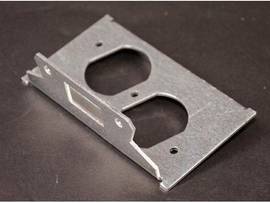LEGRAND-WIREMOLD DUPLEX RECEPTABLE PLATE