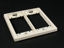 LEGRAND-WIREMOLD 5507 ADAPTER PLATE-FOG WH