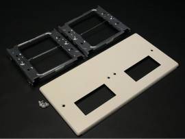 LEGRAND-WIREMOLD 4-GANG W/TWO RECTANGULAR