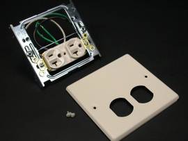 LEGRAND-WIREMOLD 2-GANG W/ONE DUPLEX RECEP