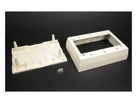 LEGRAND-WIREMOLD 3-GANG DEVICE BOX-FOG WHI
