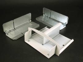 LEGRAND-WIREMOLD DS4000 TO 4000 ADAPTER