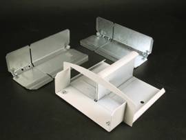 LEGRAND-WIREMOLD DS4000 TO 4000 ADAPTER MA