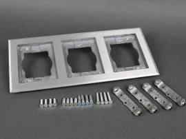 LEGRAND-WIREMOLD 3-GANG ALUM TILE FLANGE