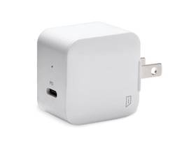 TARGUS ISTORE 20W CHARGER AND USB-C TO USB-C CABLE BUNDLE