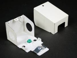 LEGRAND-WIREMOLD 2000 ENTRANCE END FITTING WHT (PKG OF 5)