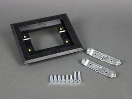 LEGRAND-WIREMOLD BLK POLY CPT FL 1-GANG