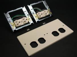 LEGRAND-WIREMOLD 4-GANG W/TWO DUPLEX RECEP
