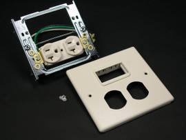LEGRAND-WIREMOLD 2-GANG W/ONE DUPLEX INSTA